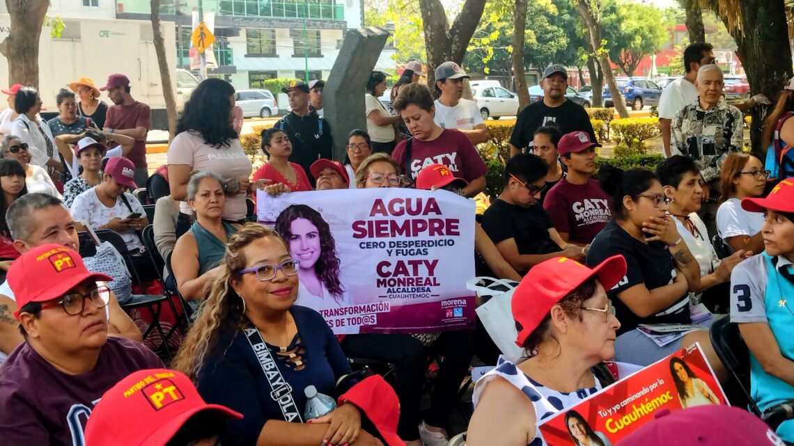 Escuchó Caty Monreal las preocupaciones y demandas de los tlatelolcas